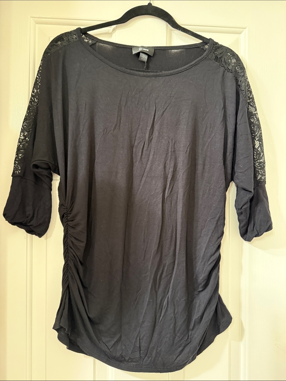 B Wear Black Lace-Trim Ruched-Side Long Sleeve Tee